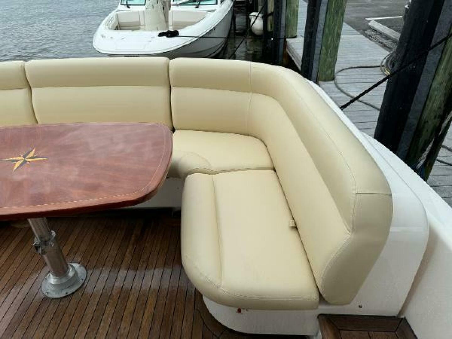 2010 Tiara Yachts 5800 Sovran - Image 19