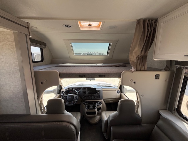 2025 Thor Motor Coach Quantum LC28 - Image 34