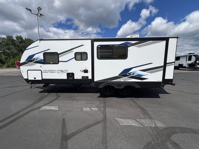 2024 CHEROKEE ALPHA WOLF 23RLDE - Image 5
