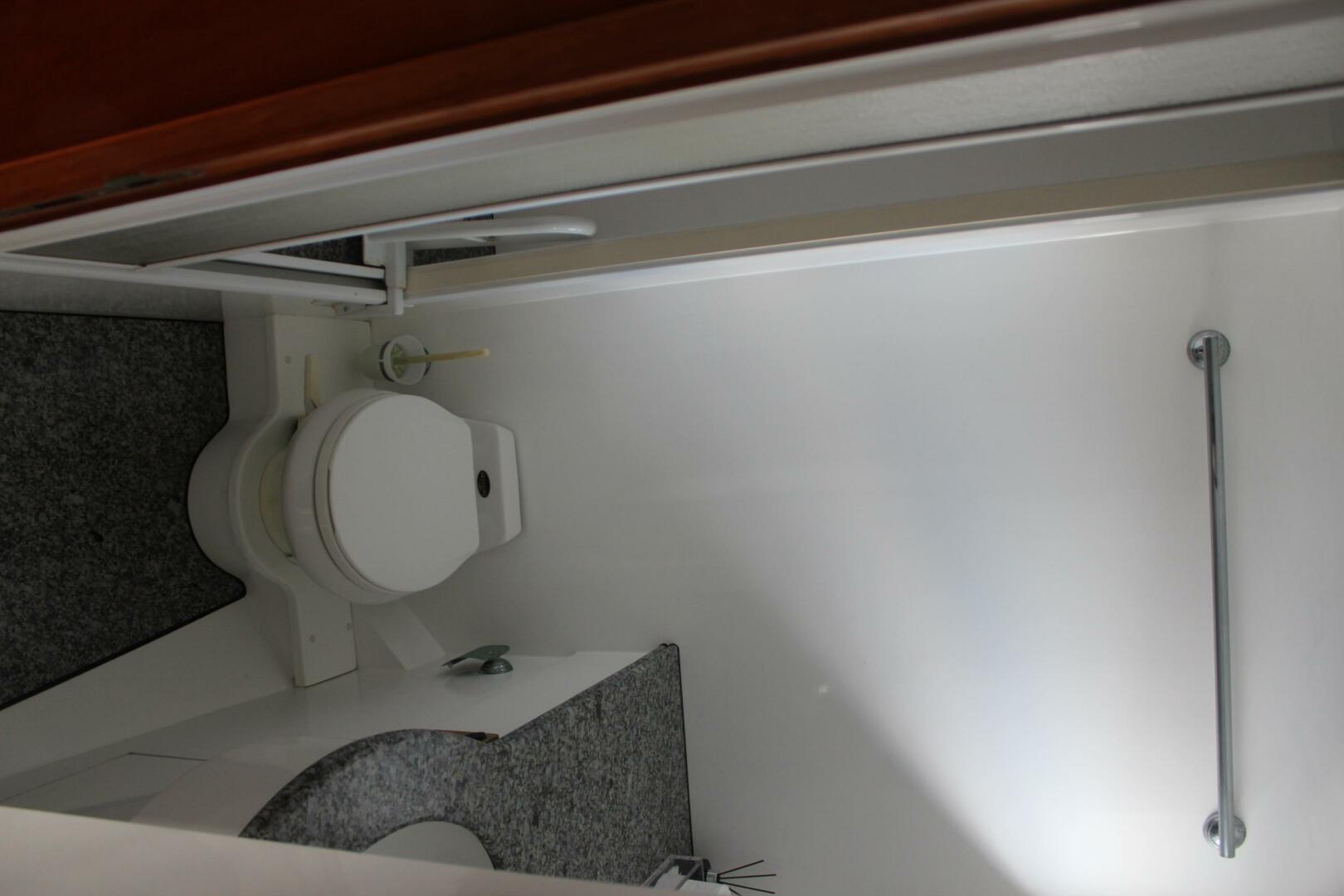 1999 Horizon 70 FLY - Image 50