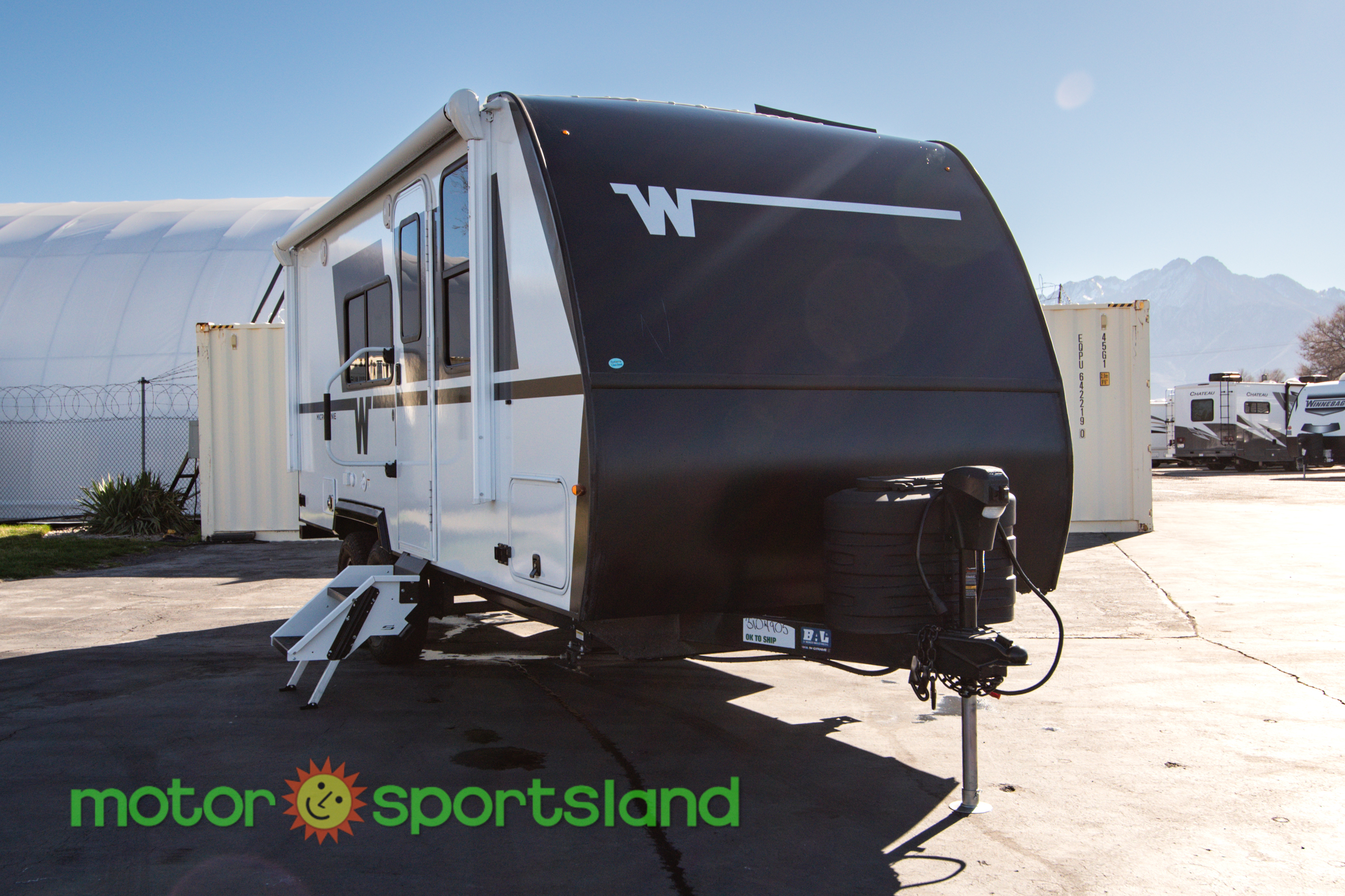 2026 Winnebago Micro Minnie 2108FBS - Image 1
