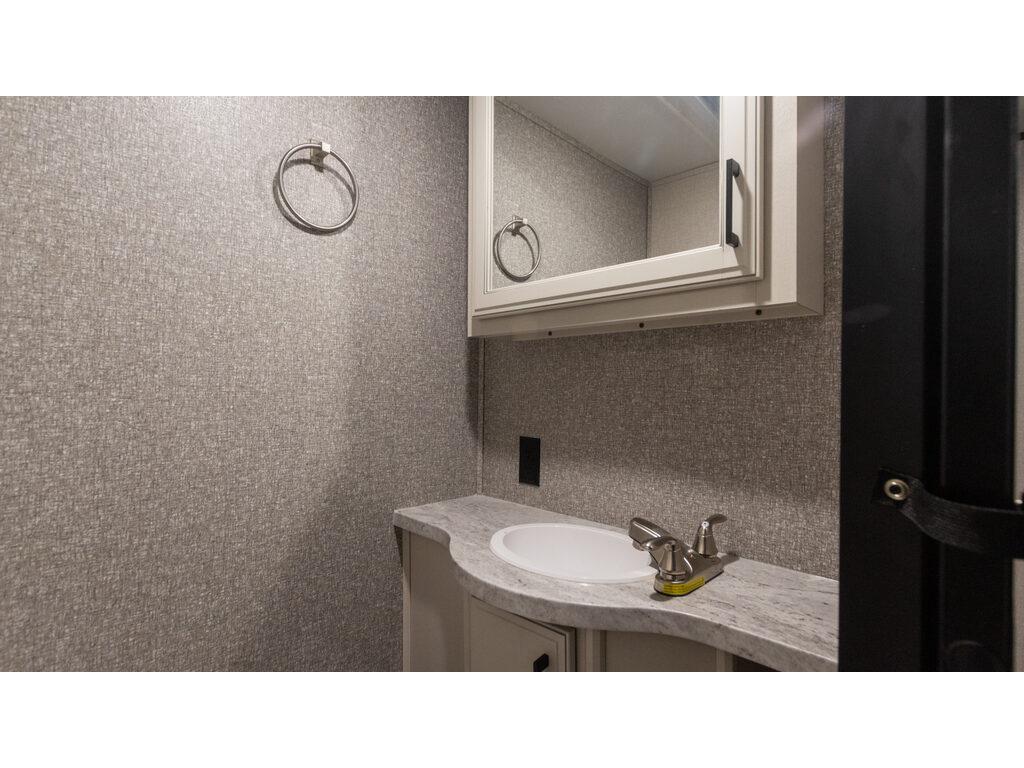 2022 Highland Ridge Mesa Ridge 376FBH - Image 29
