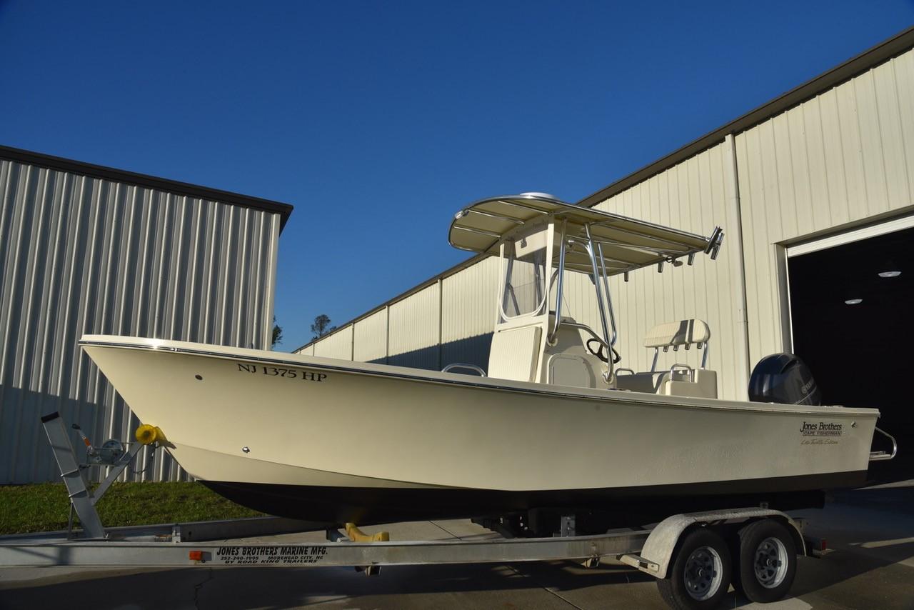 2026 Jones Brothers Cape Fisherman 23 Standard - Image 6