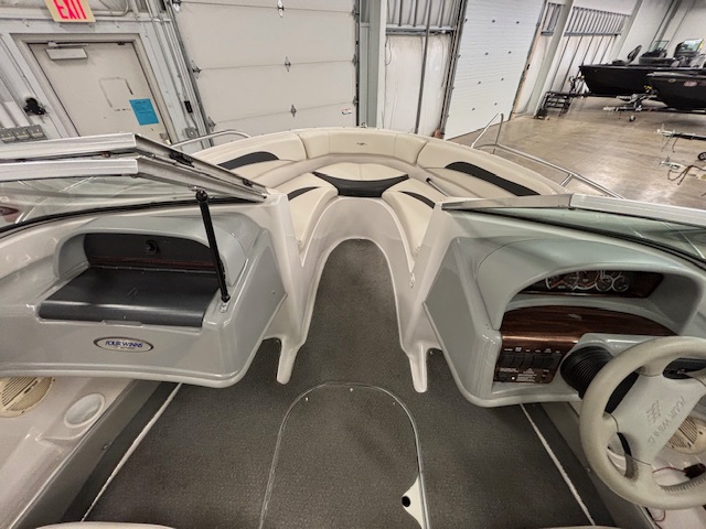 2000 FOURWINNS HORIZON 180 - Image 19
