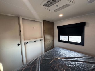 2027 JAYCO EAGLE 29RLC - Image 23
