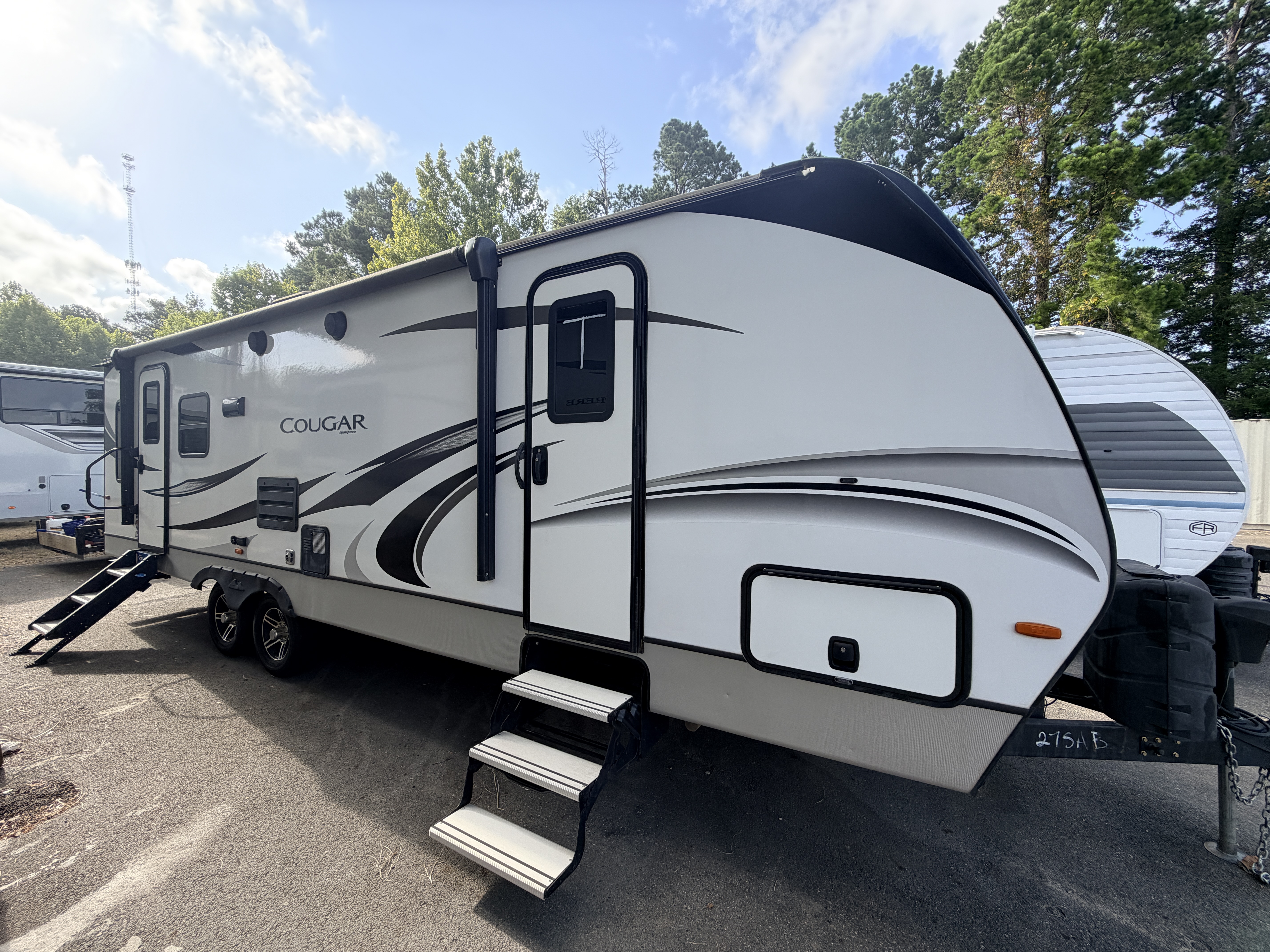 2020 Keystone COUGAR 27SAB - Image 7