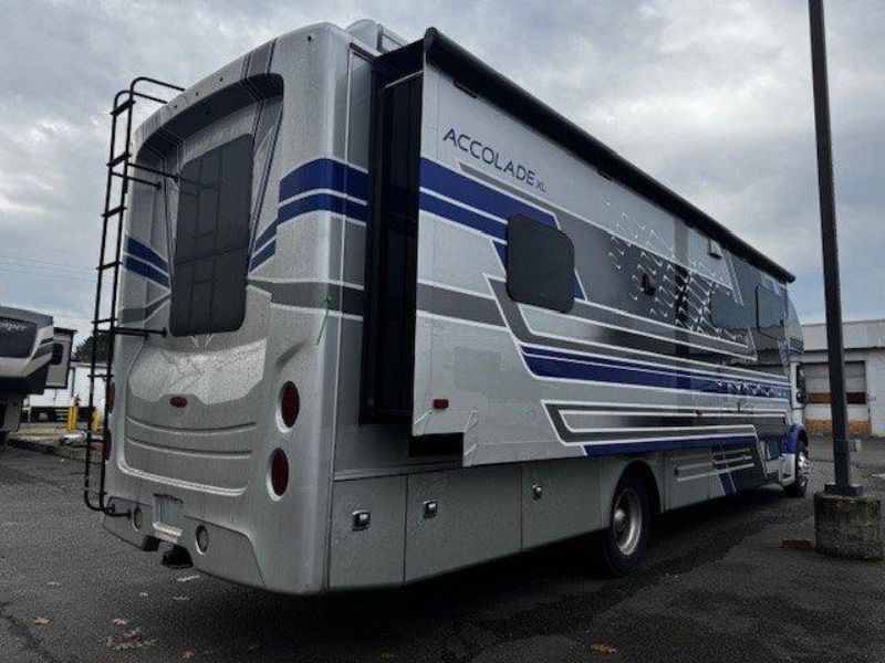 2026 Entegra Coach Accolade XL 37M - Image 4