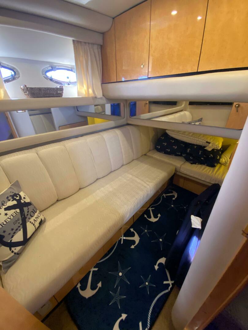 1998 Sea Ray 480 Sedan Bridge - Image 37