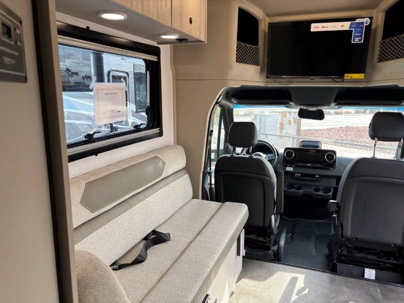 2026 Entegra Coach Condor 23S - Image 27