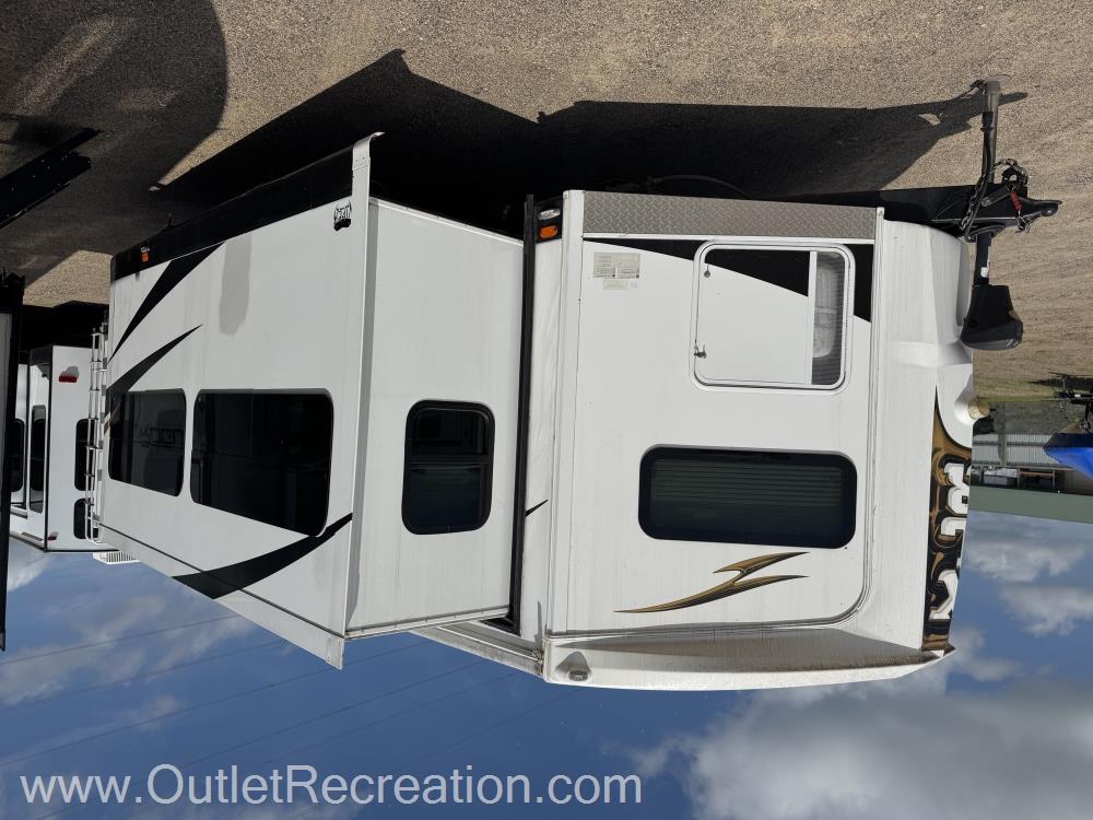 2011 Forest River XLR Viper 29MBV - Image 6
