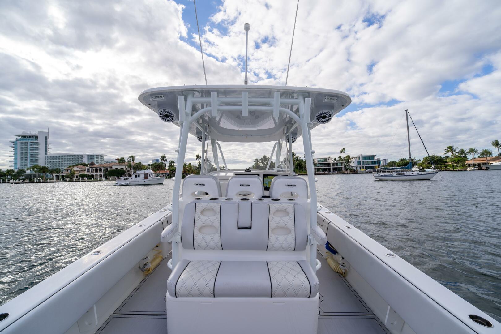 2023 Contender 39 Fisharound - Image 7
