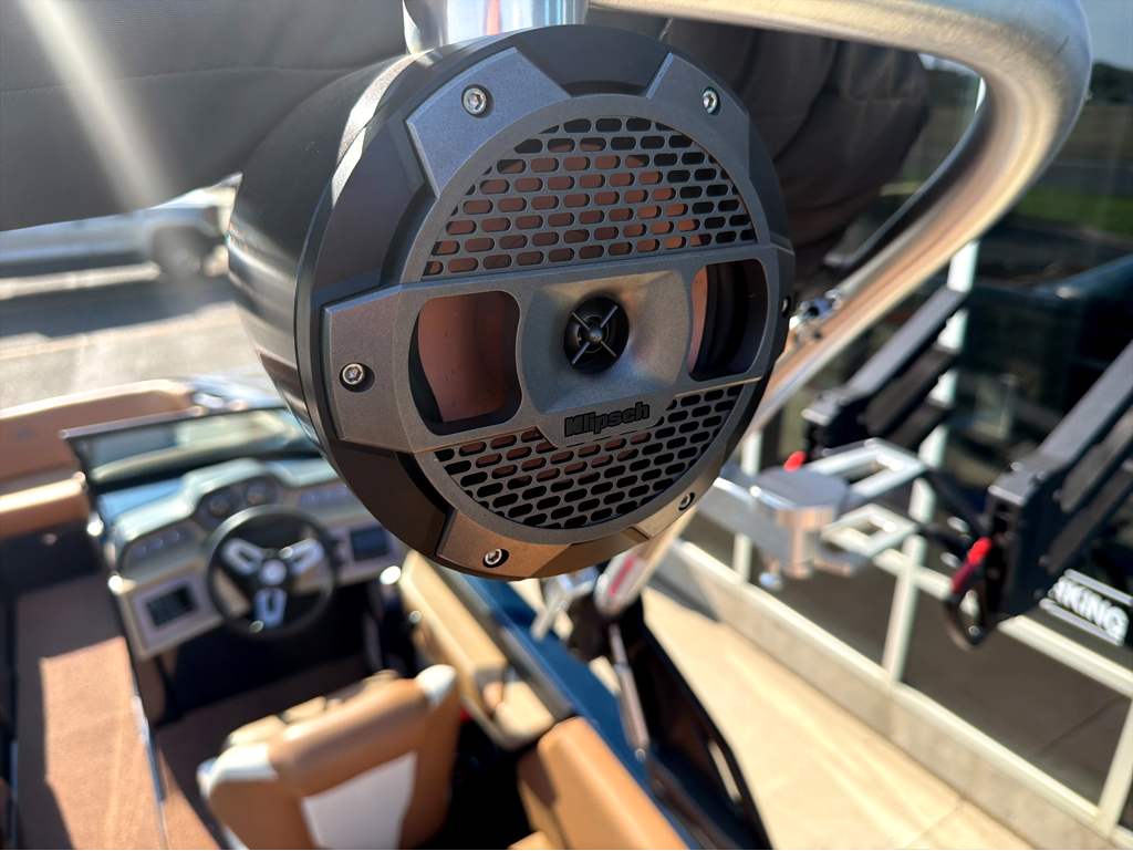 2022 MasterCraft NXT 22 - Image 25