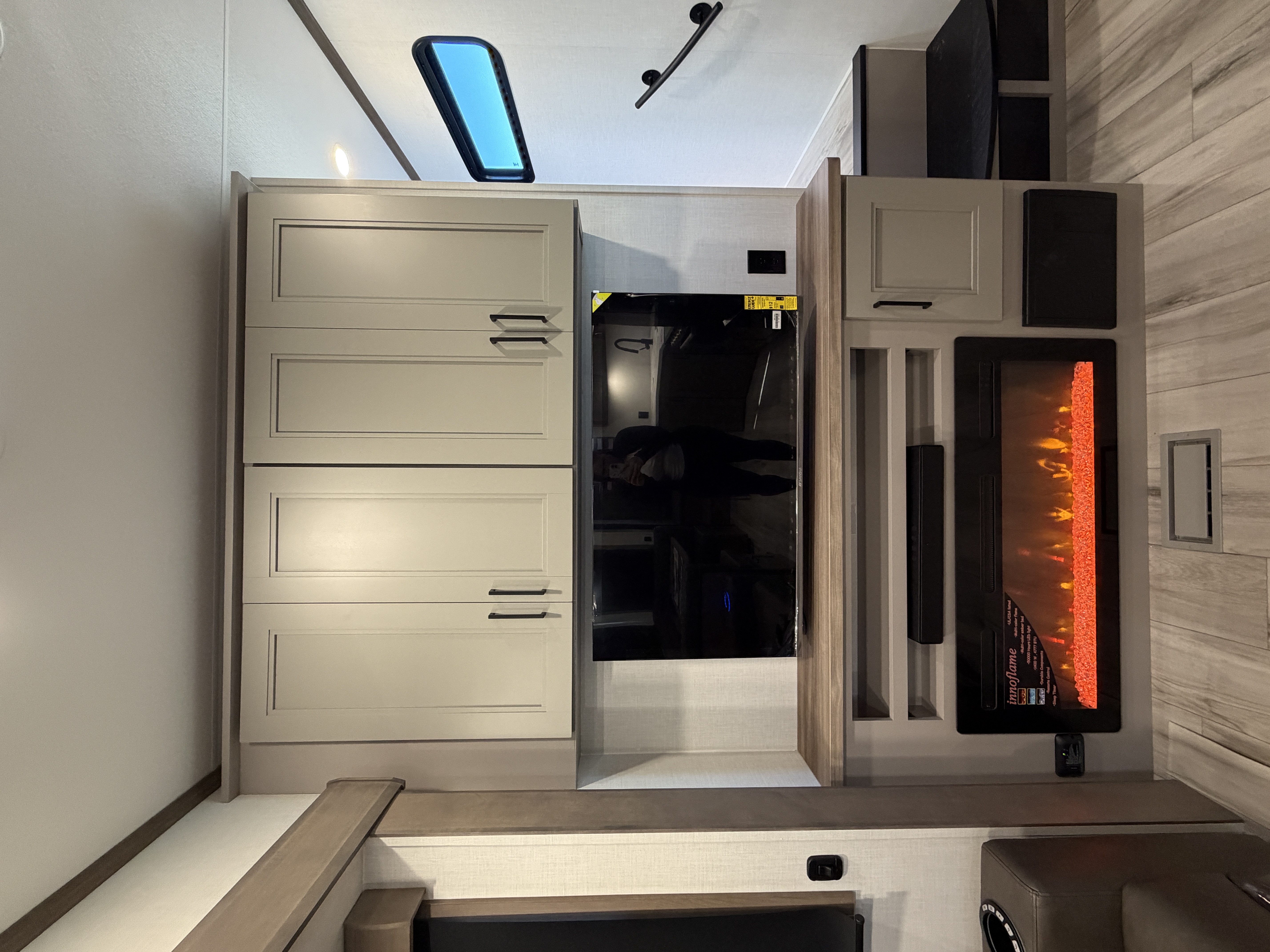 2026 KZ RV Durango Half-Ton D286BHD - Image 35