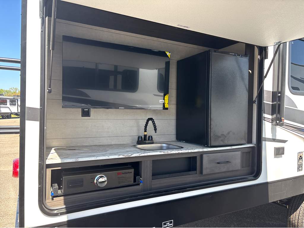 2026 VENTURE RV SPORTTREK 271VRB - Image 7