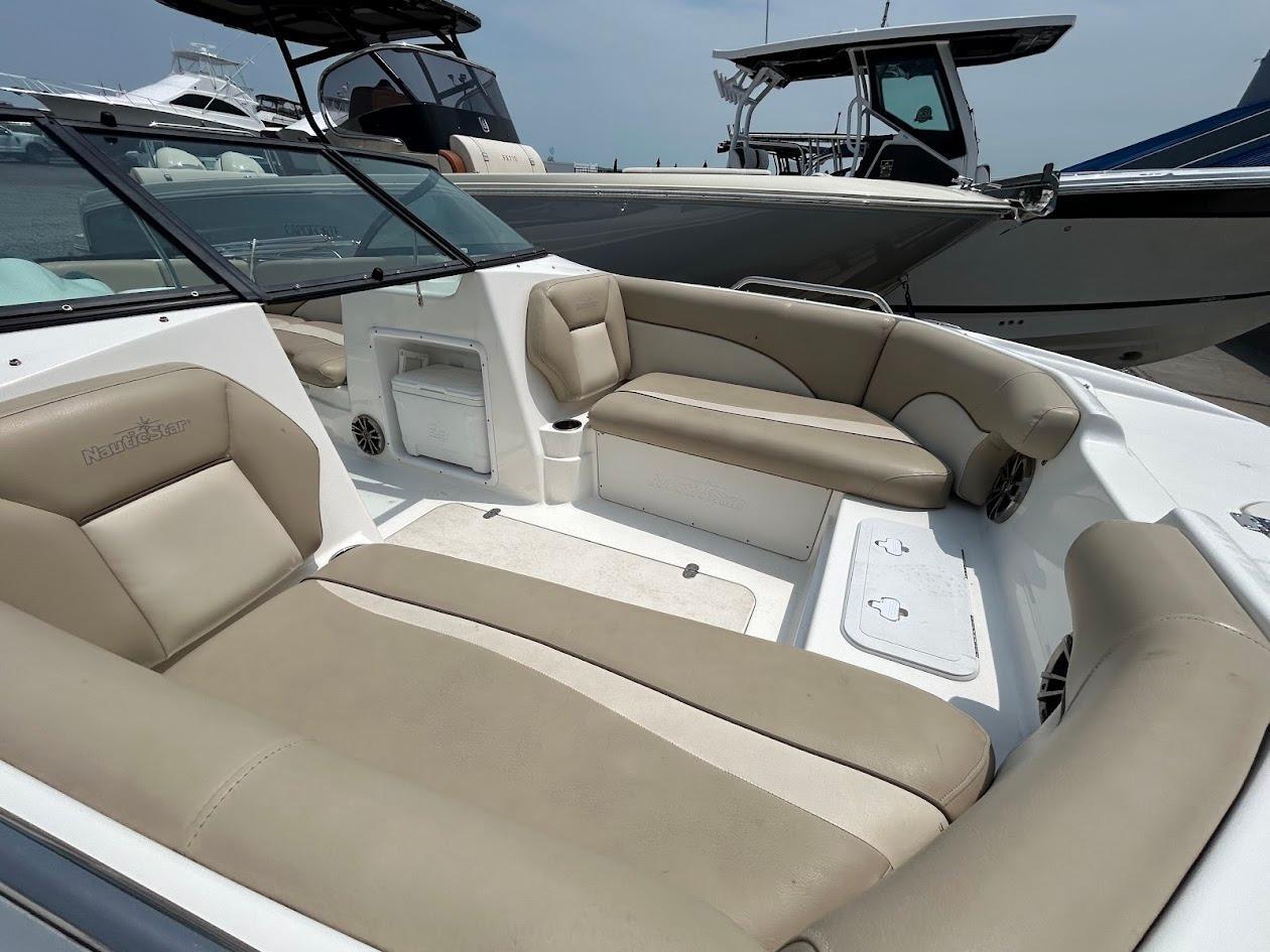 2021 NauticStar 203 DC - Image 4