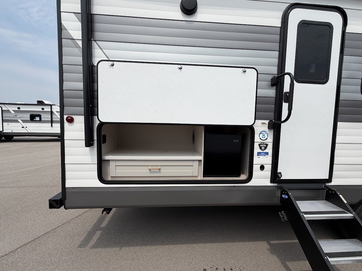 2027 JAYCO JAY FLIGHT 330TBS - Image 4