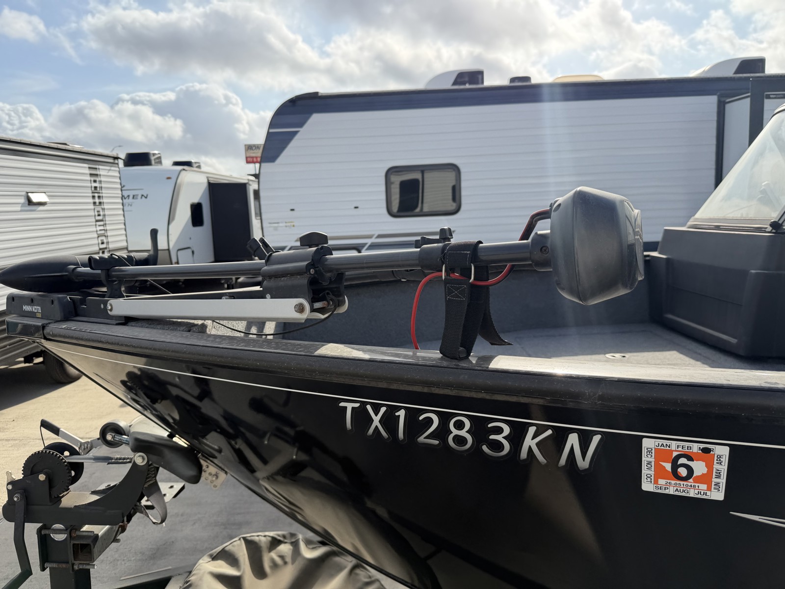 2022 TRACKER 2022 175 PRO GUIDE - Image 16