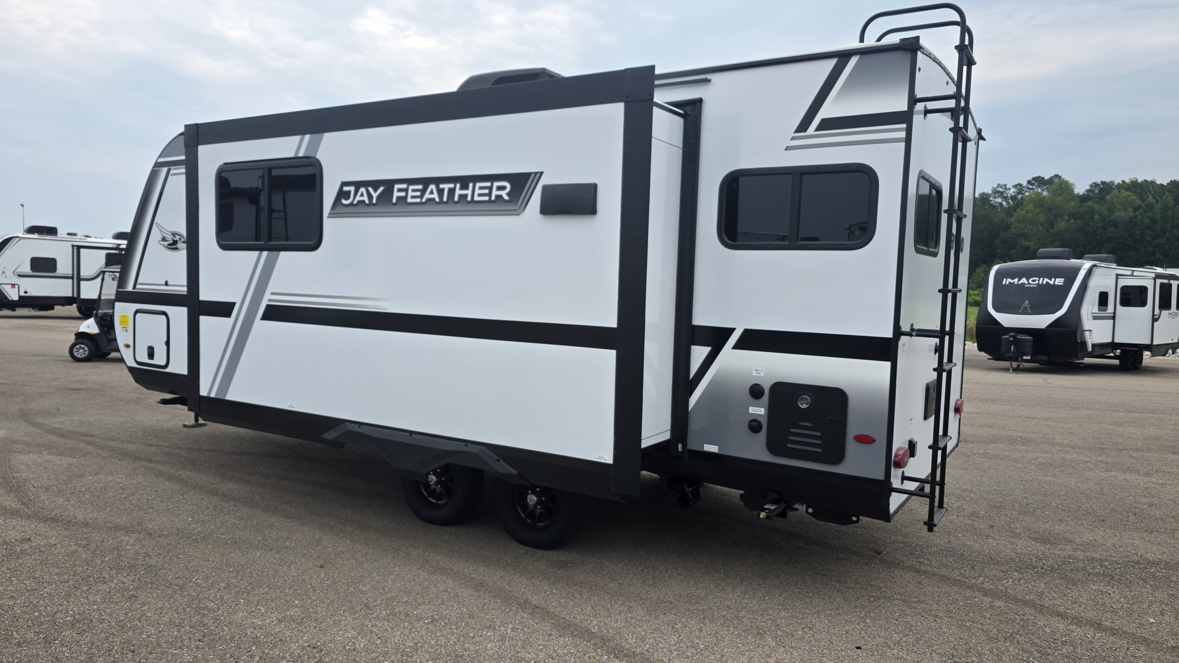 2027 JAYCO JAY FEATHER 21MML - Image 3
