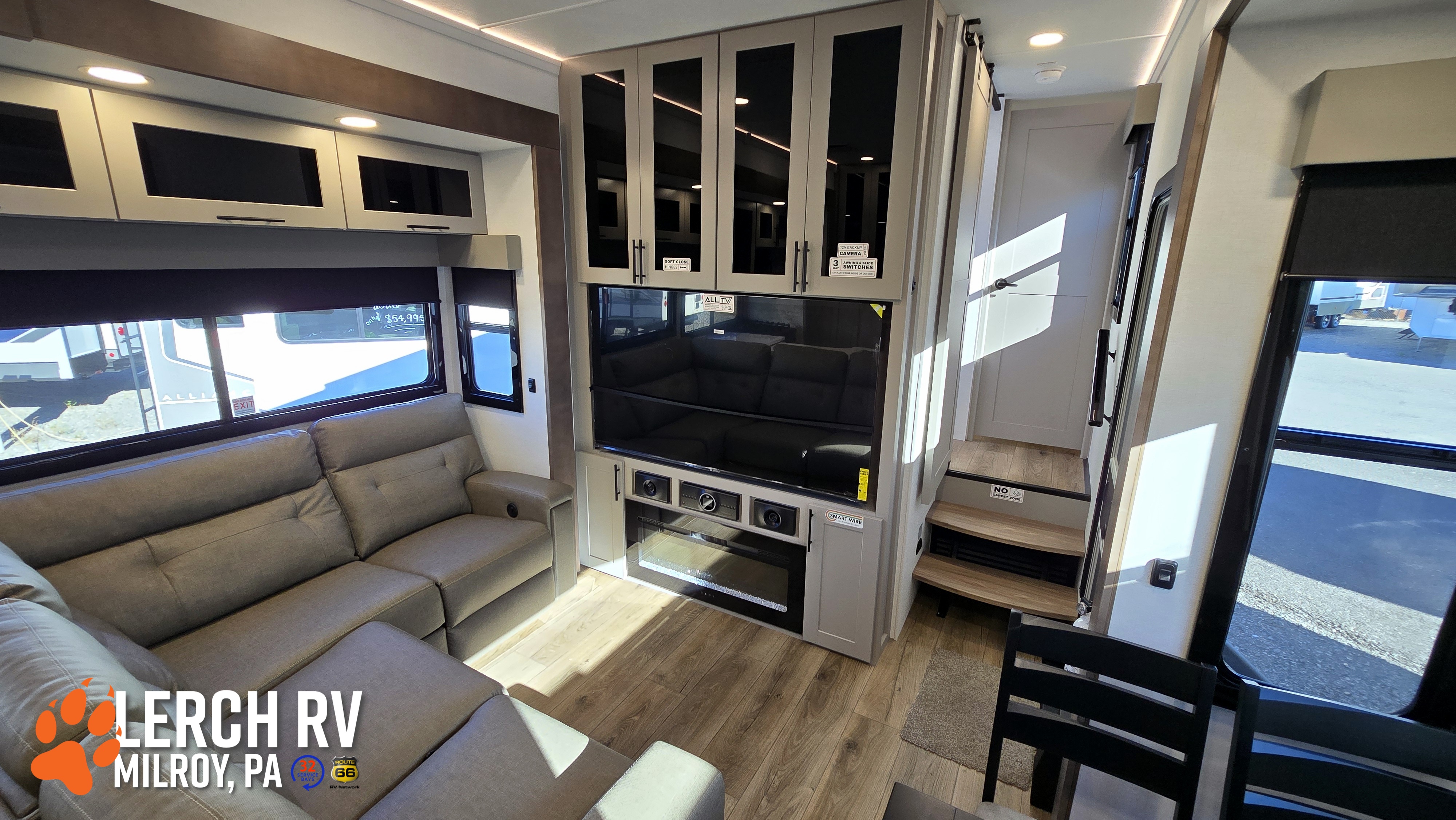 2027 Alliance RV Valor 37V11 - Image 48