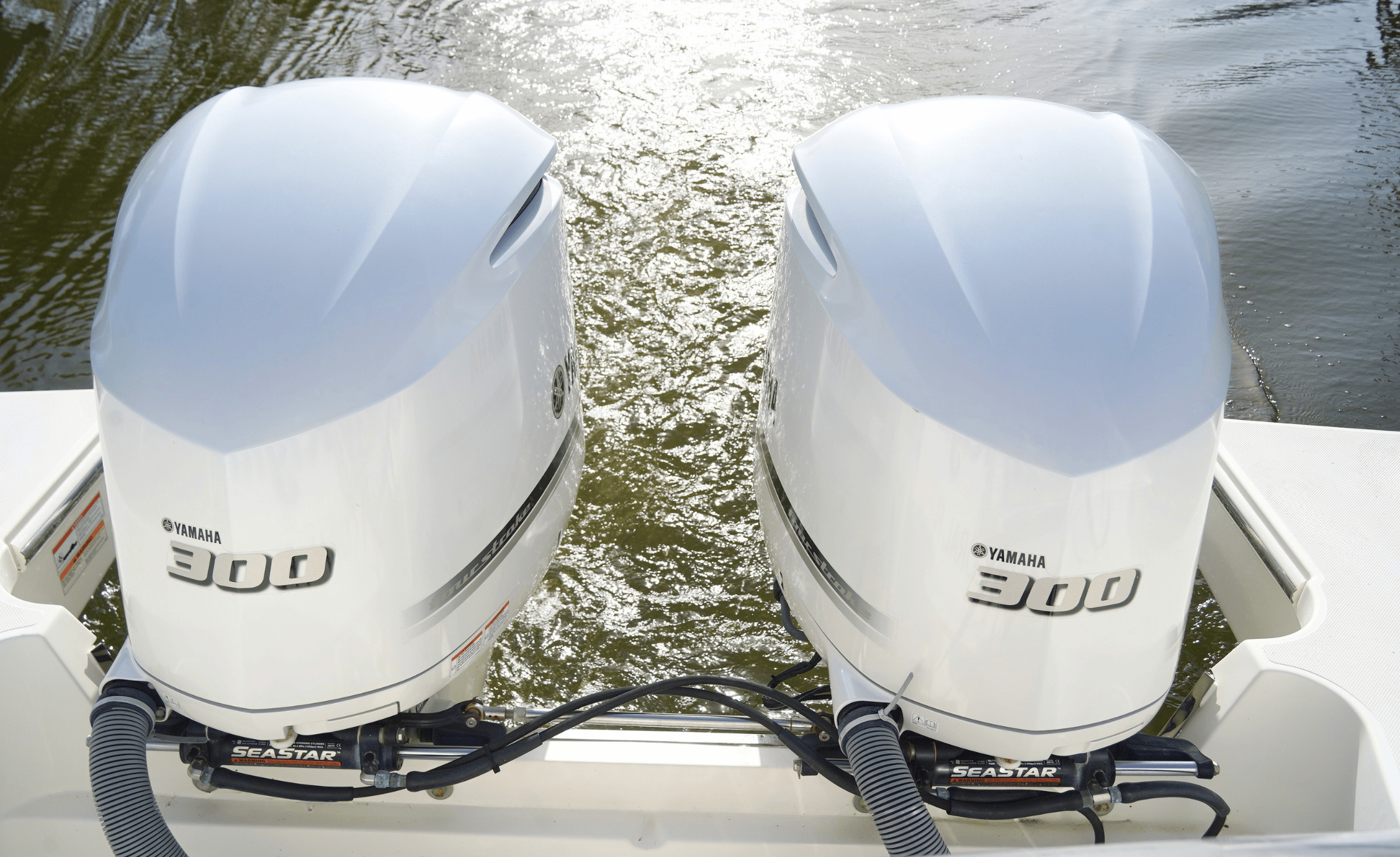 2020 PURSUIT S328 - Image 10