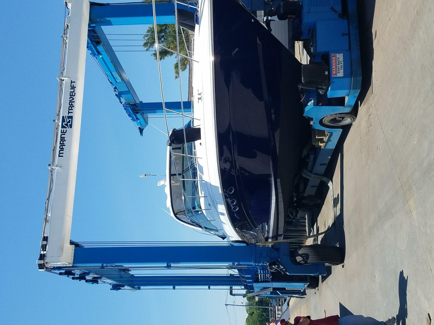 2006 Sea Ray 52 Sundancer - Image 14