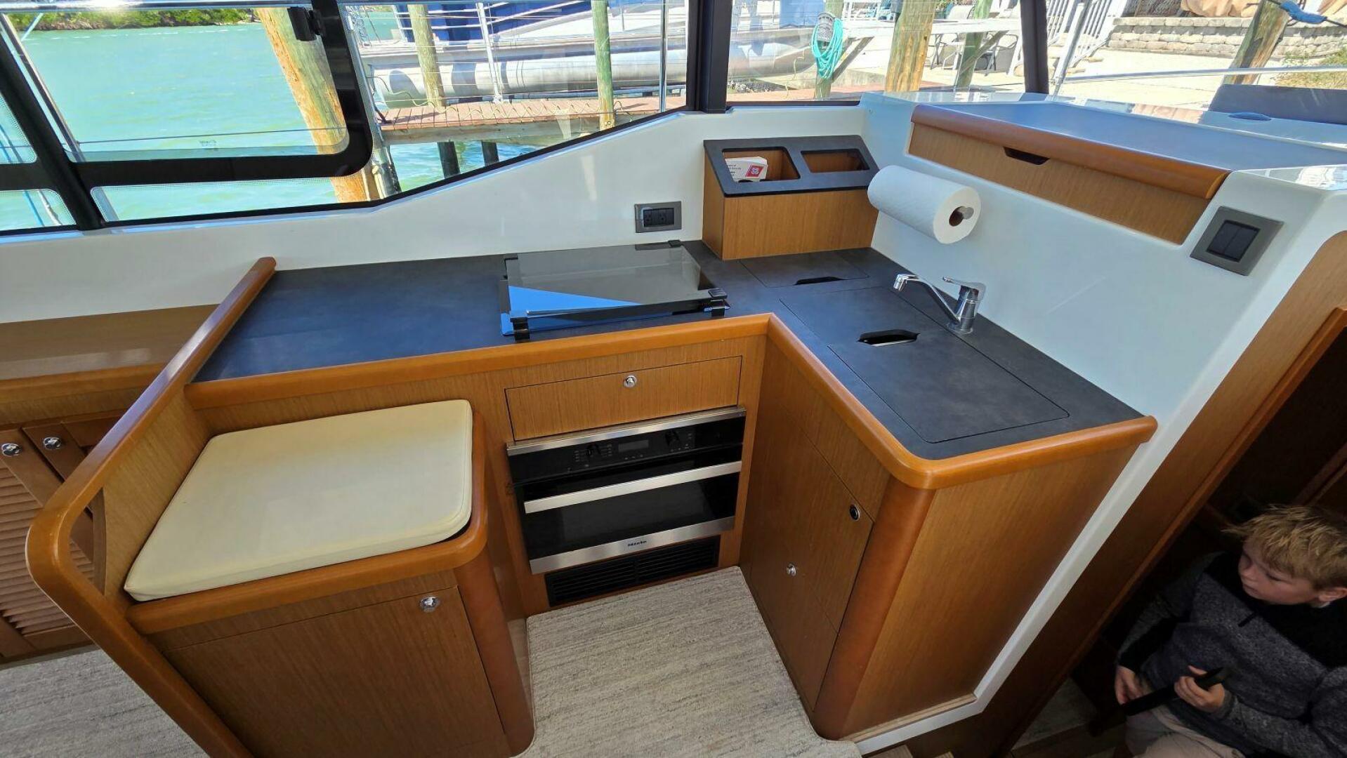 2019 Beneteau Swift Trawler 35 - Image 27