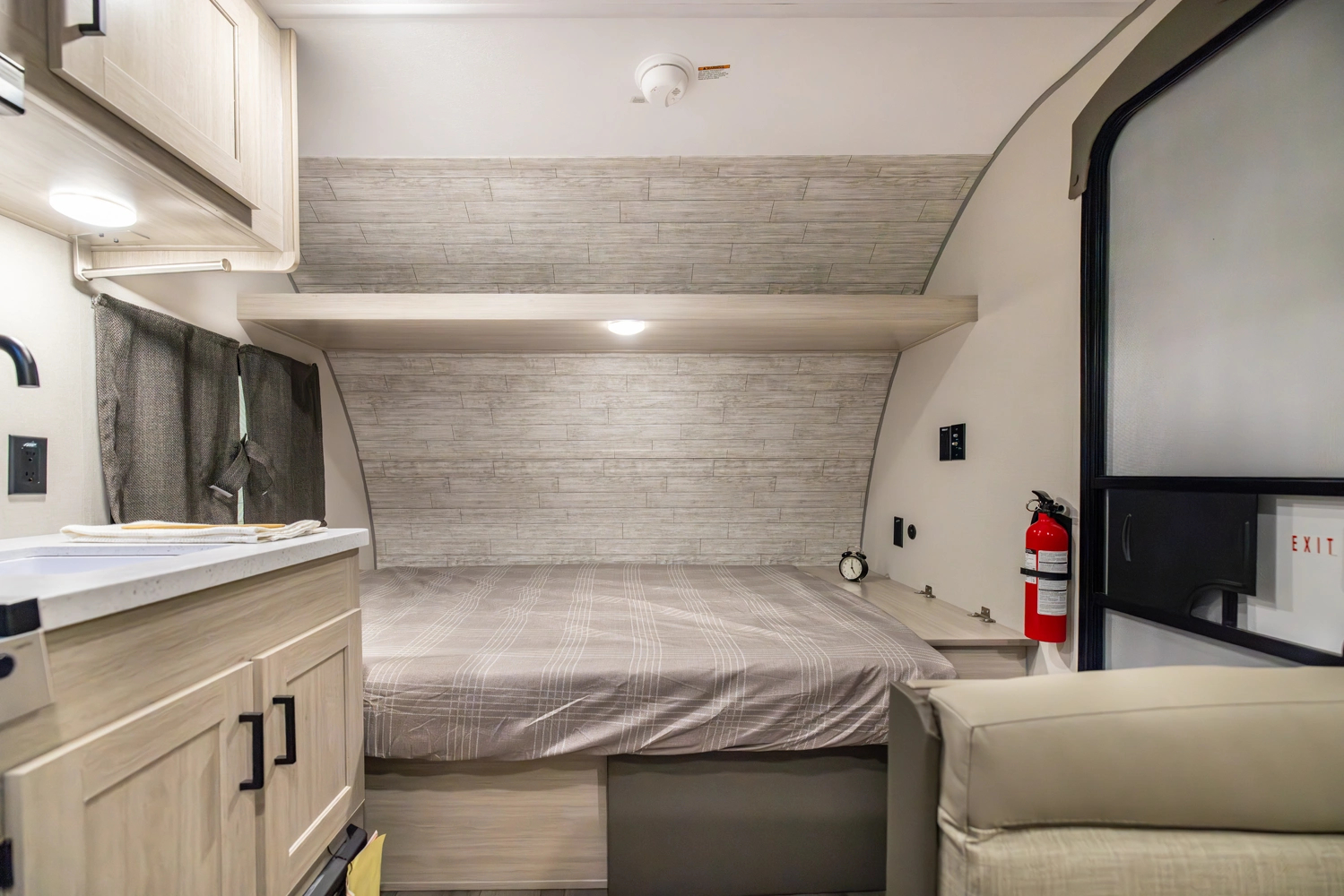 2026 Coachmen Catalina Summit Series 7 134RDX - Image 10
