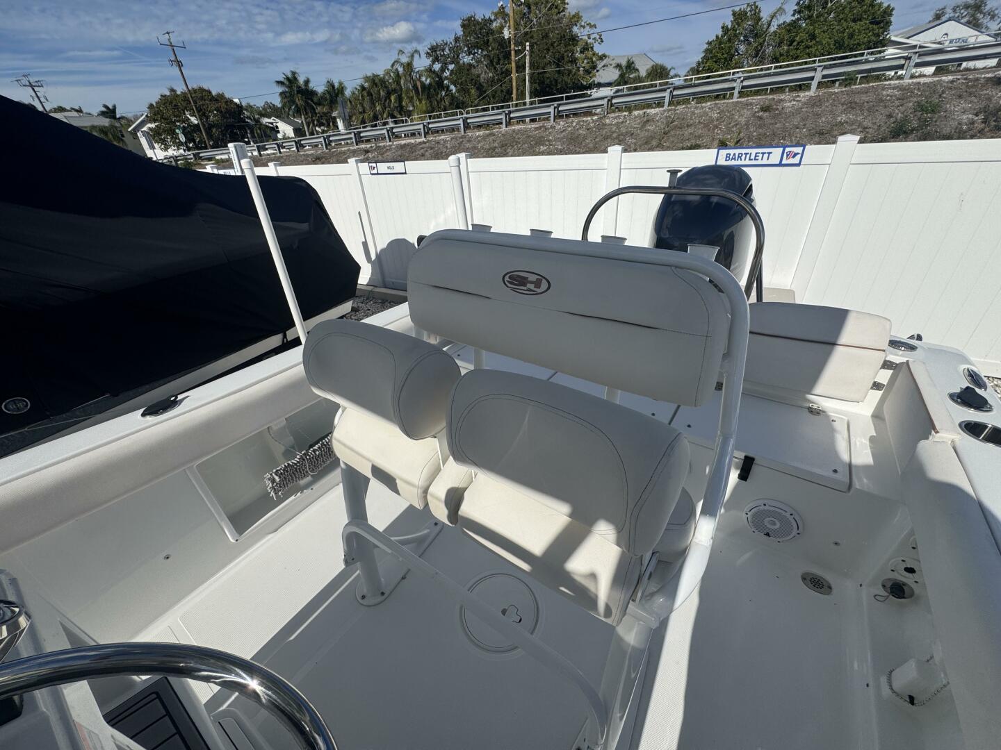 2021 Sea Hunt Ultra 219 - Image 31