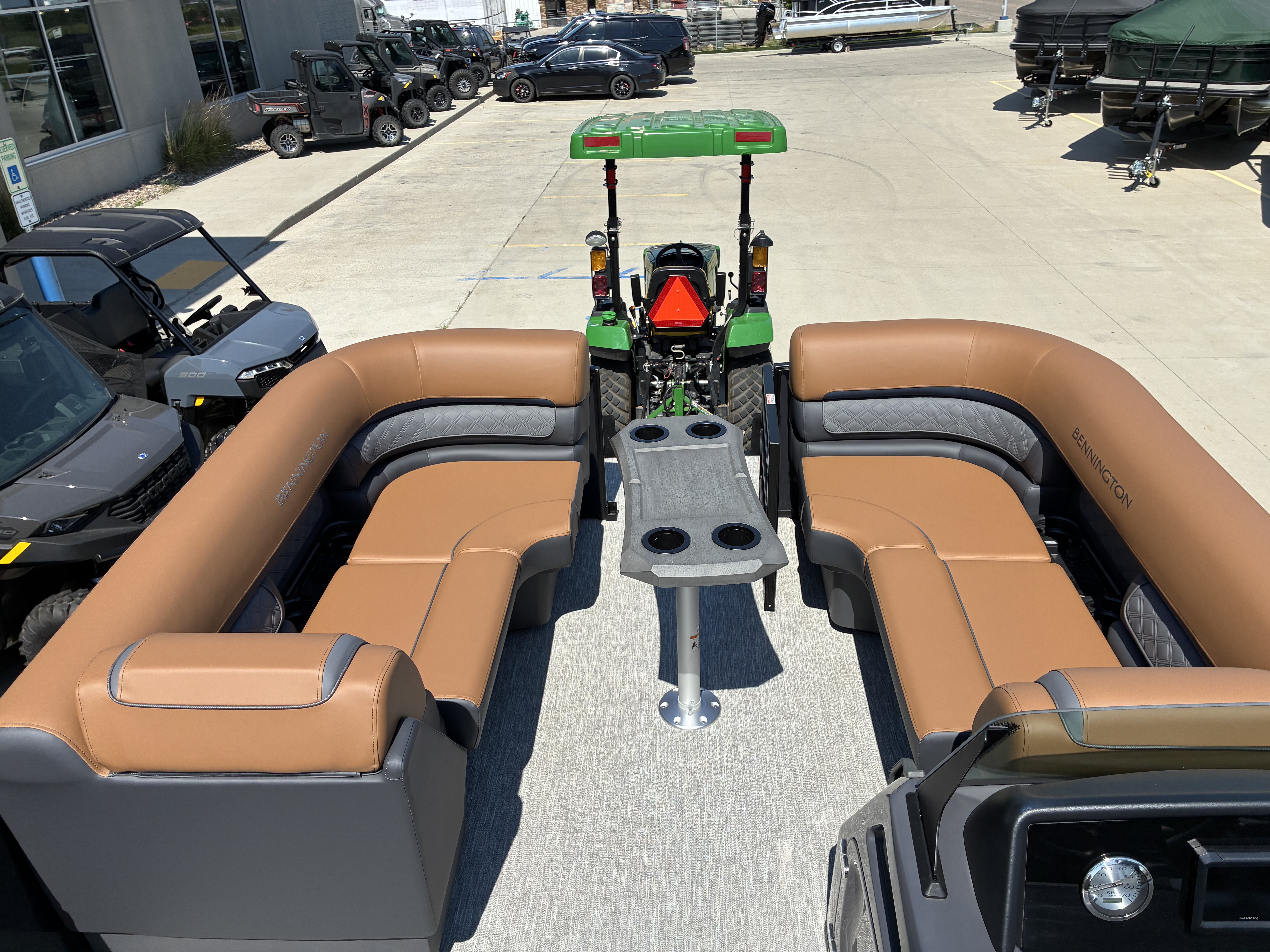 2027 Bennington 22SSR  - Image 32