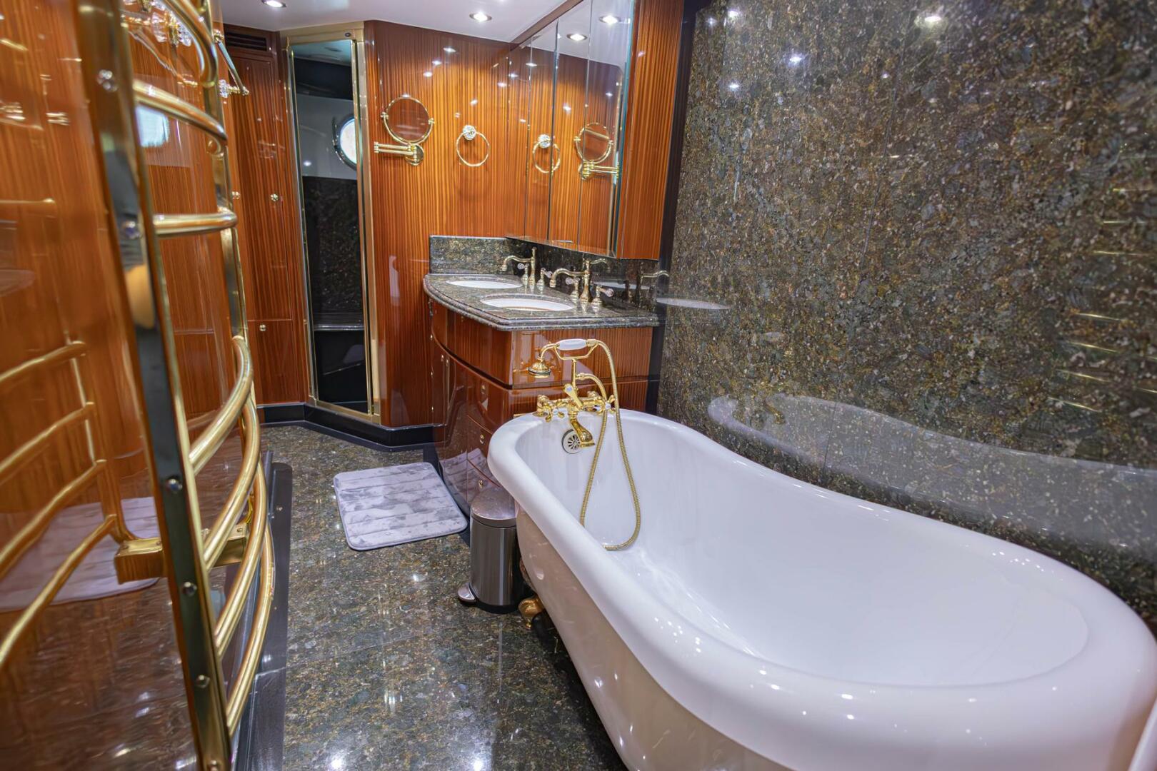 2009 Hargrave - Image 36