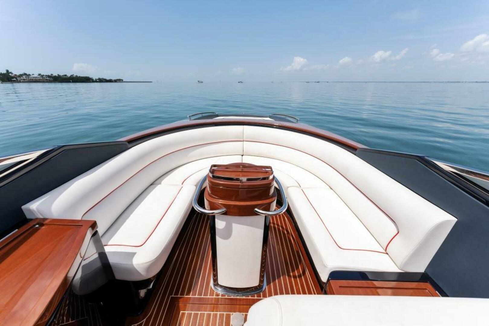 2020 Riva - Image 17
