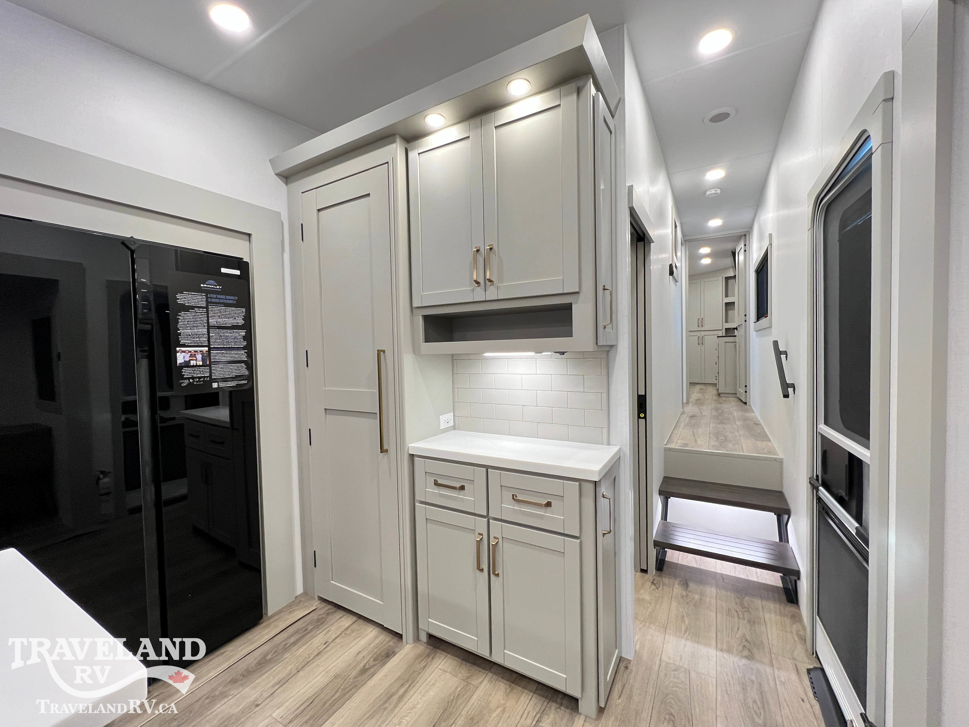 2026 Brinkley RV Model Z 3610 - Image 29
