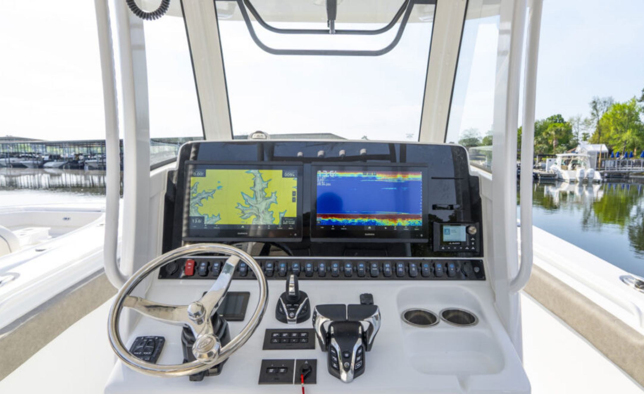 2027 Sea Hunt Gamefish 28FS - Image 10