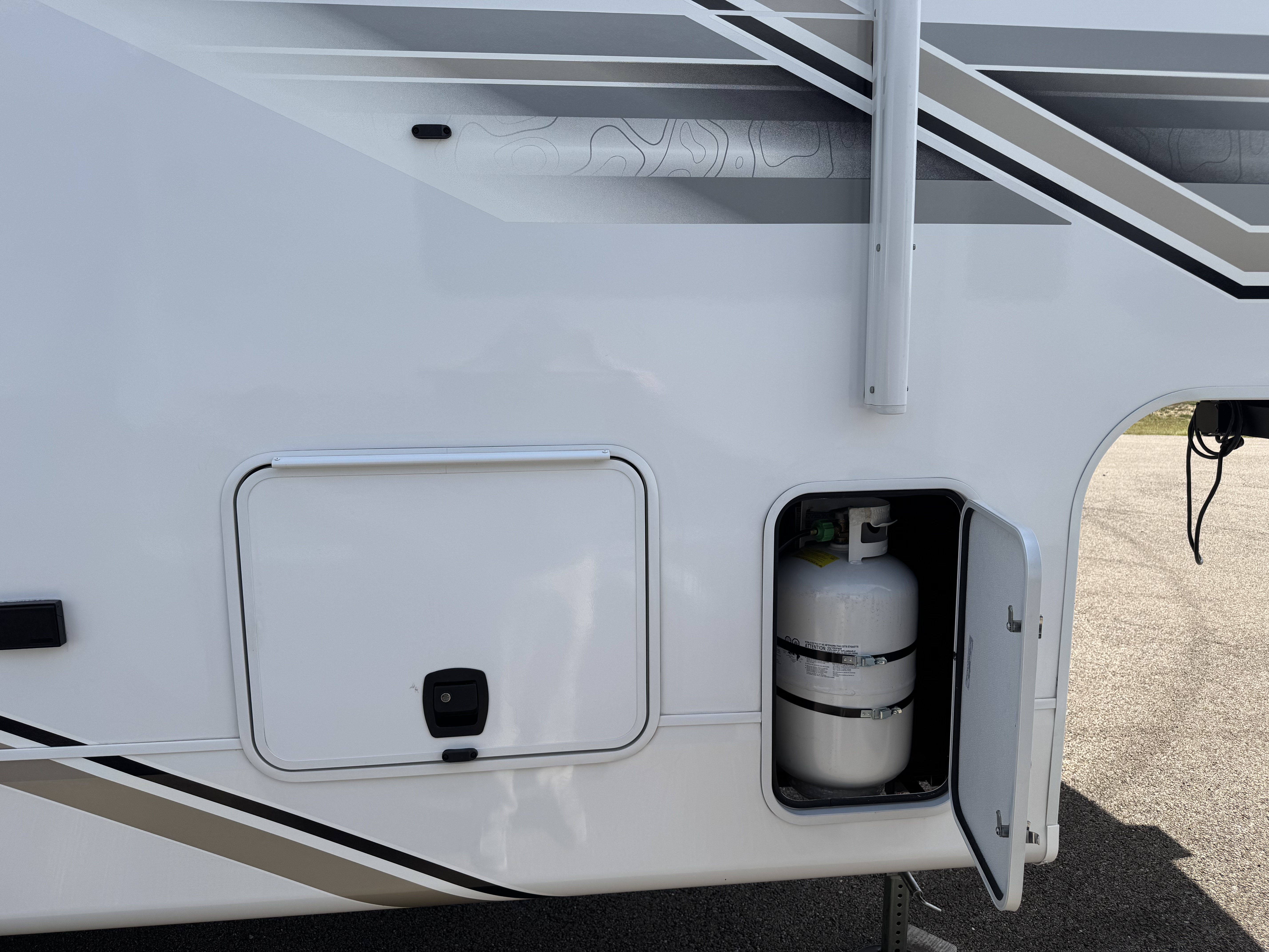 2027 JAYCO EAGLE SLE 24MLE - Image 6