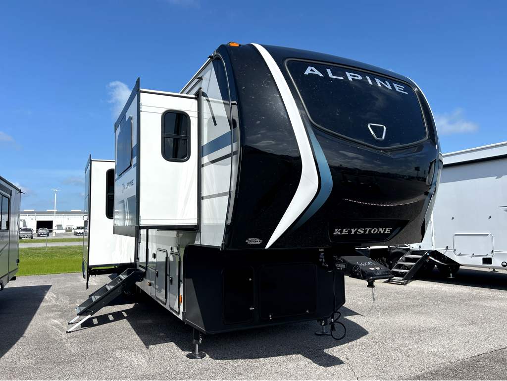 2026 Keystone ALPINE 3710FL - Image 1