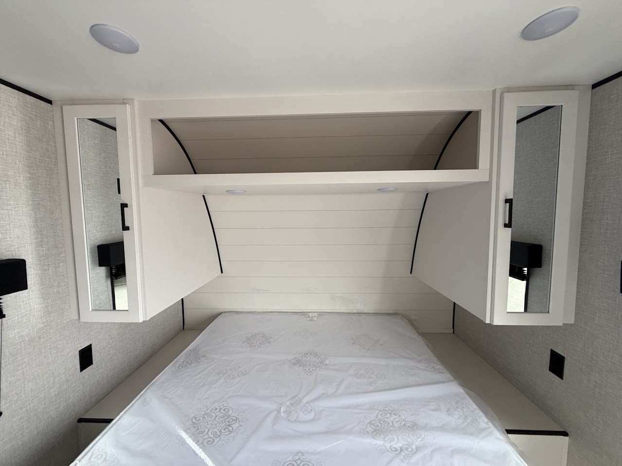 2025 Jayco Jay Flight SLX 210QB - Image 9