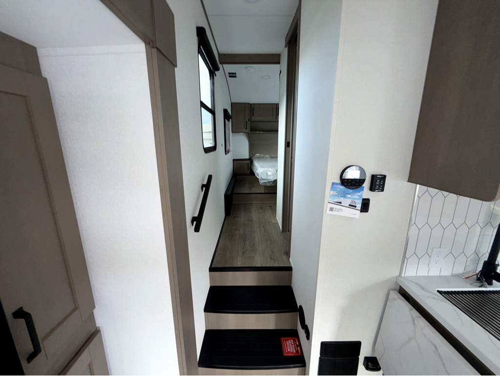 2026 GRAND DESIGN REFLECTION 260RD - Image 18