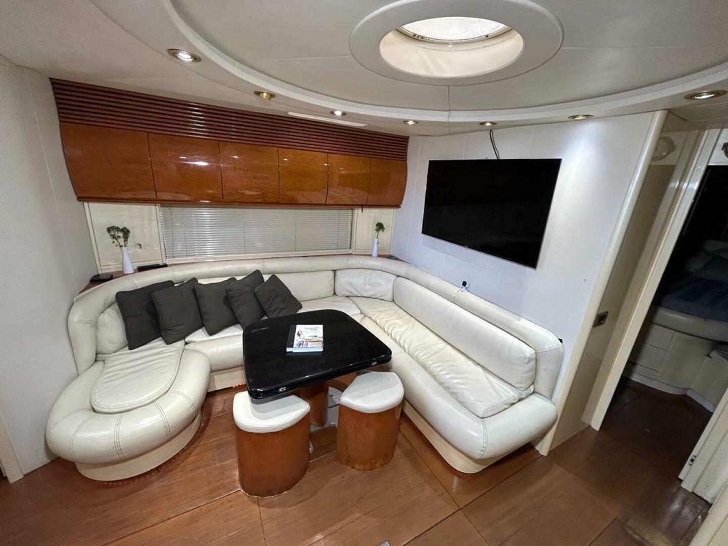 1999 Pershing 54 - Image 20