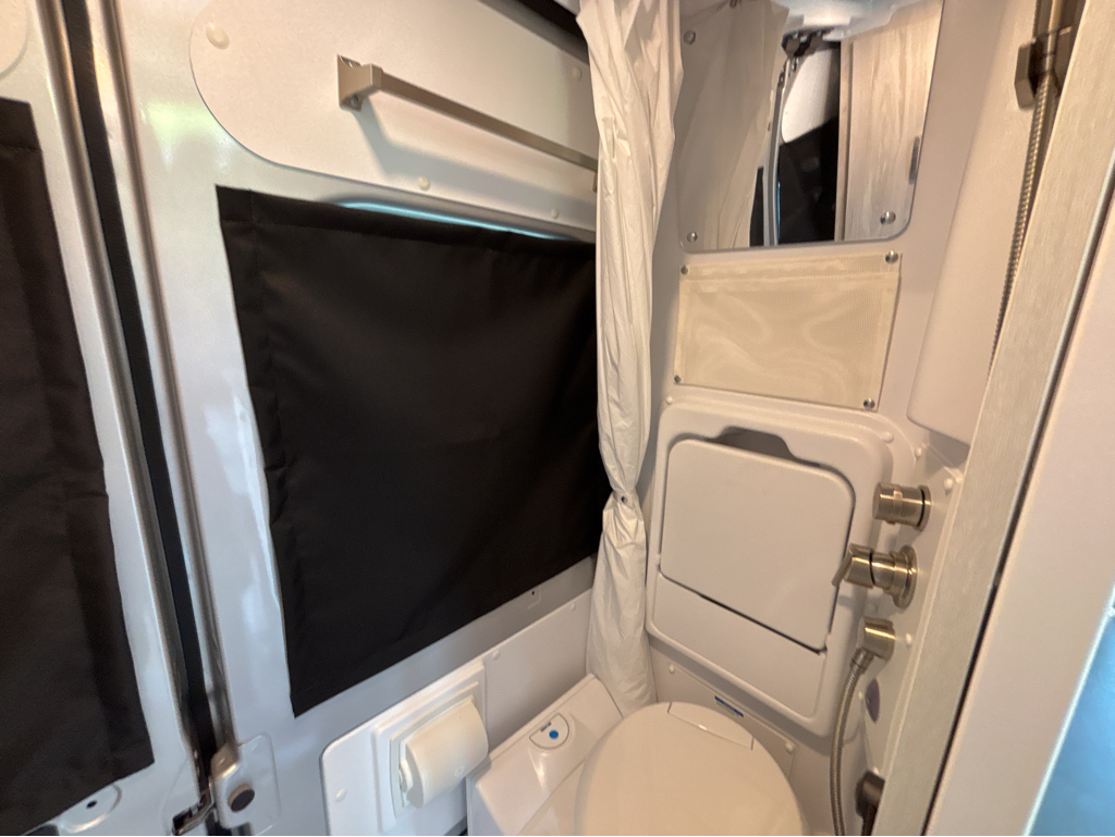 2026 ENTEGRA COACH ARC 18C - Image 15