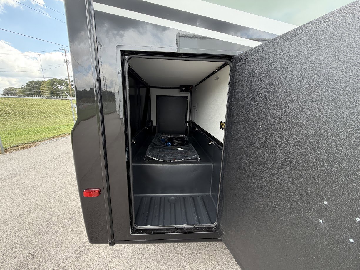 2026 Grand Design Lineage Series M 25TK - Image 7