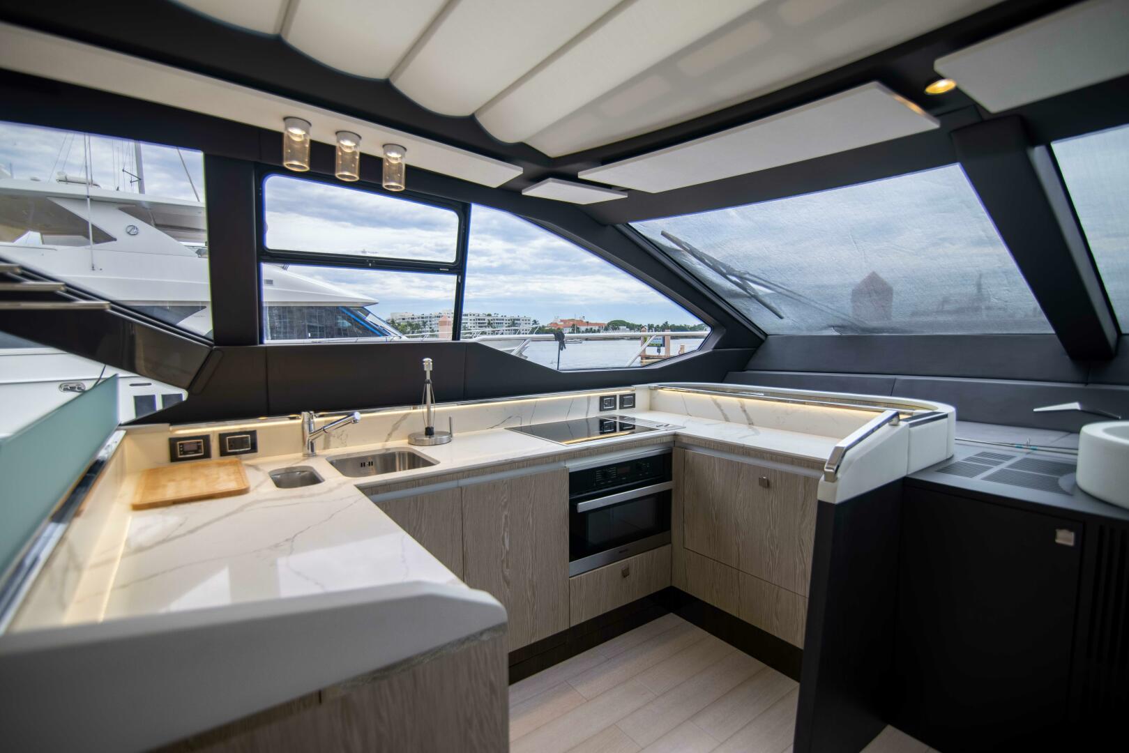 2019 Azimut S7 - Image 18