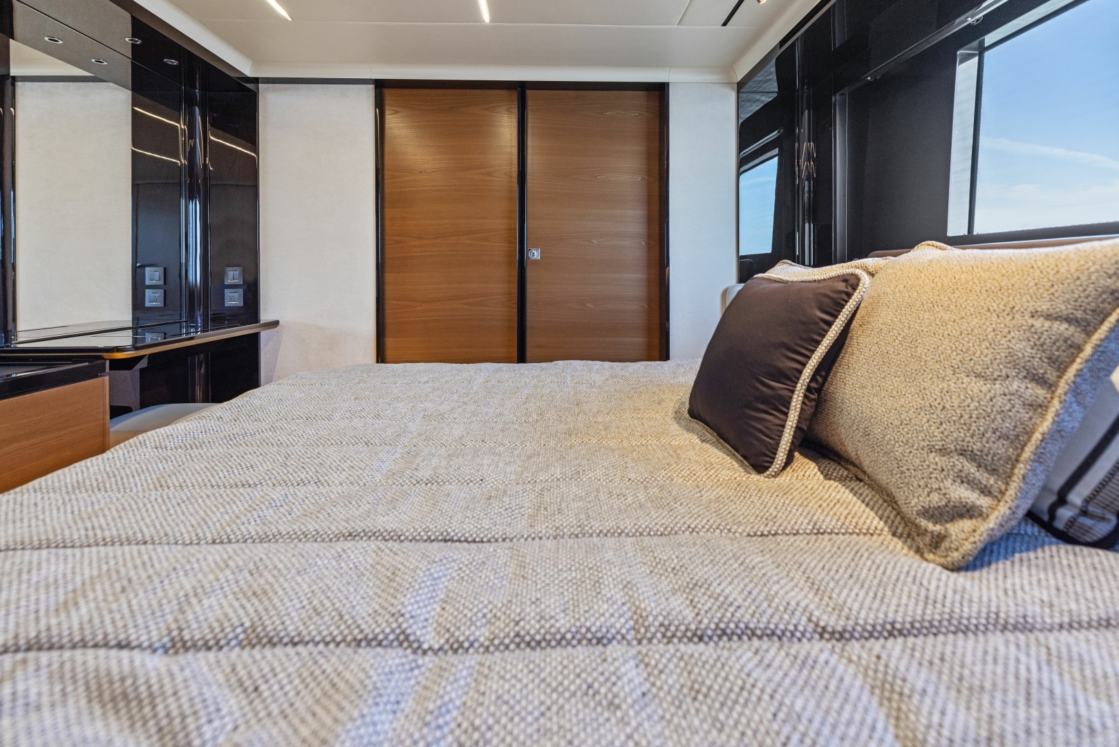 2024 Absolute Navetta 64 - Image 74