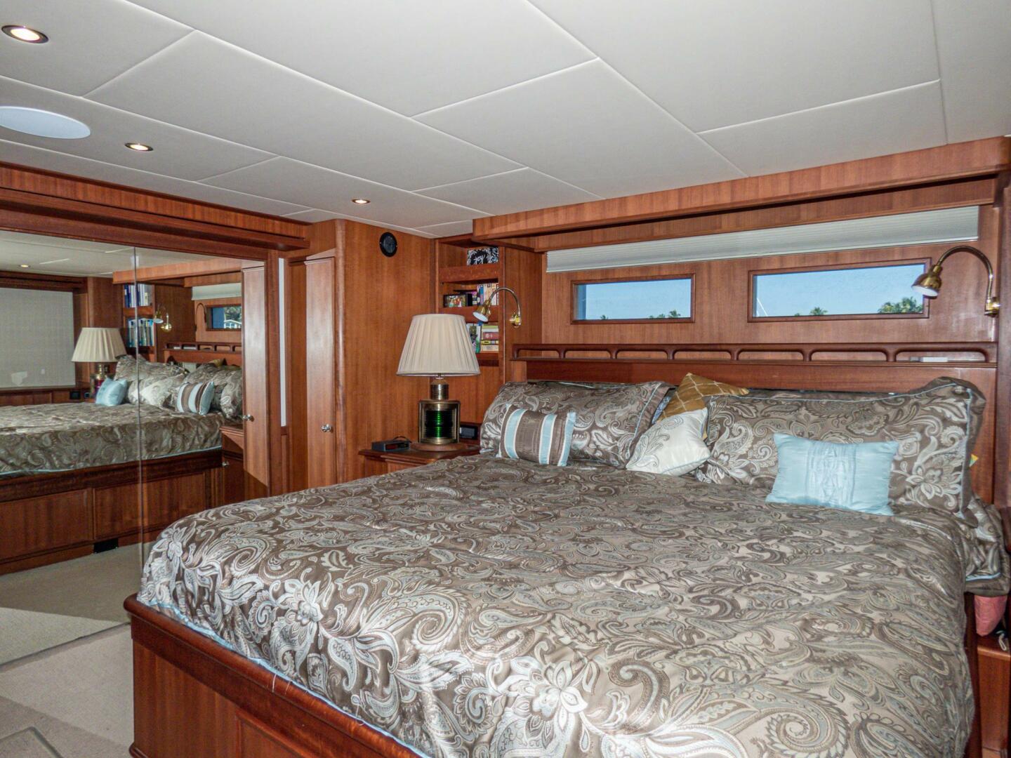 2017 Northern Marine Expedition Motor Yacht - Image 64