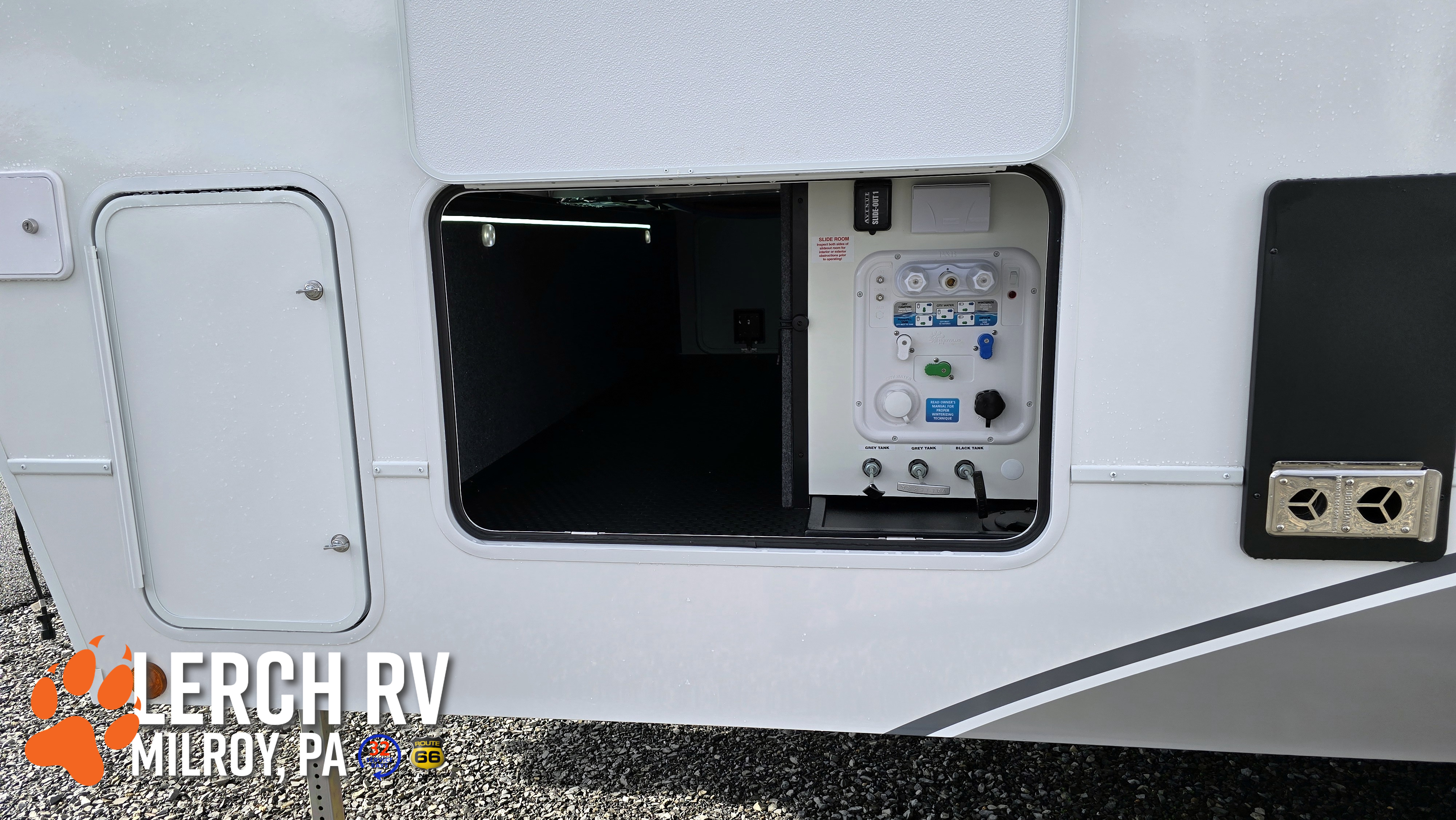 2026 Alliance RV Avenue All-Access Series 29RL - Image 4