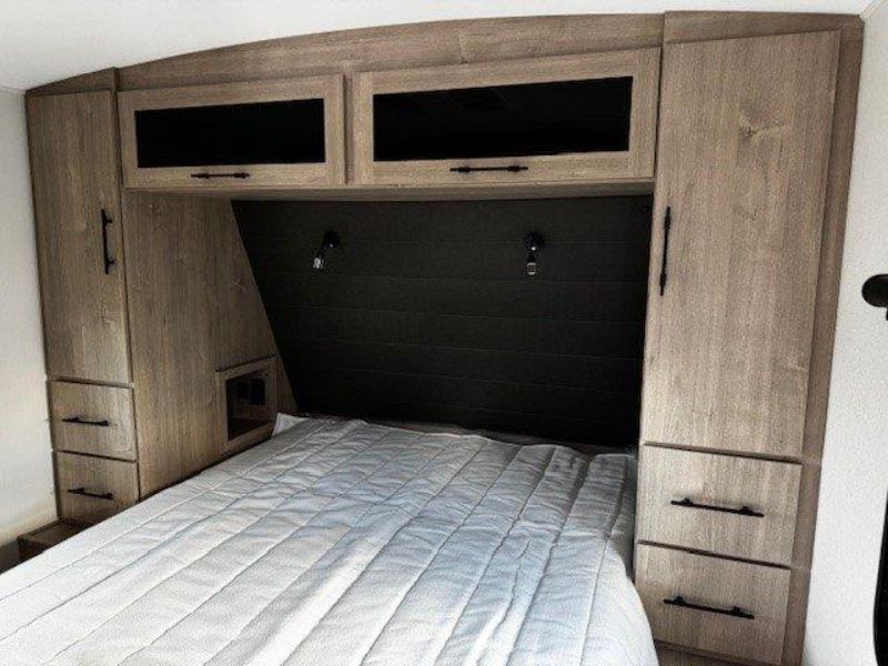 2026 Grand Design Imagine 2670MK - Image 24