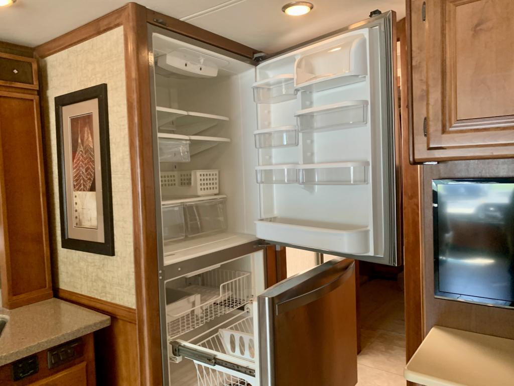 2014 ALLEGRO 36QSA - Image 25