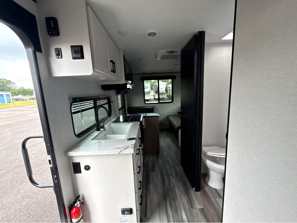 2026 JAYCO JAY FLIGHT SLX 210QB - Image 12