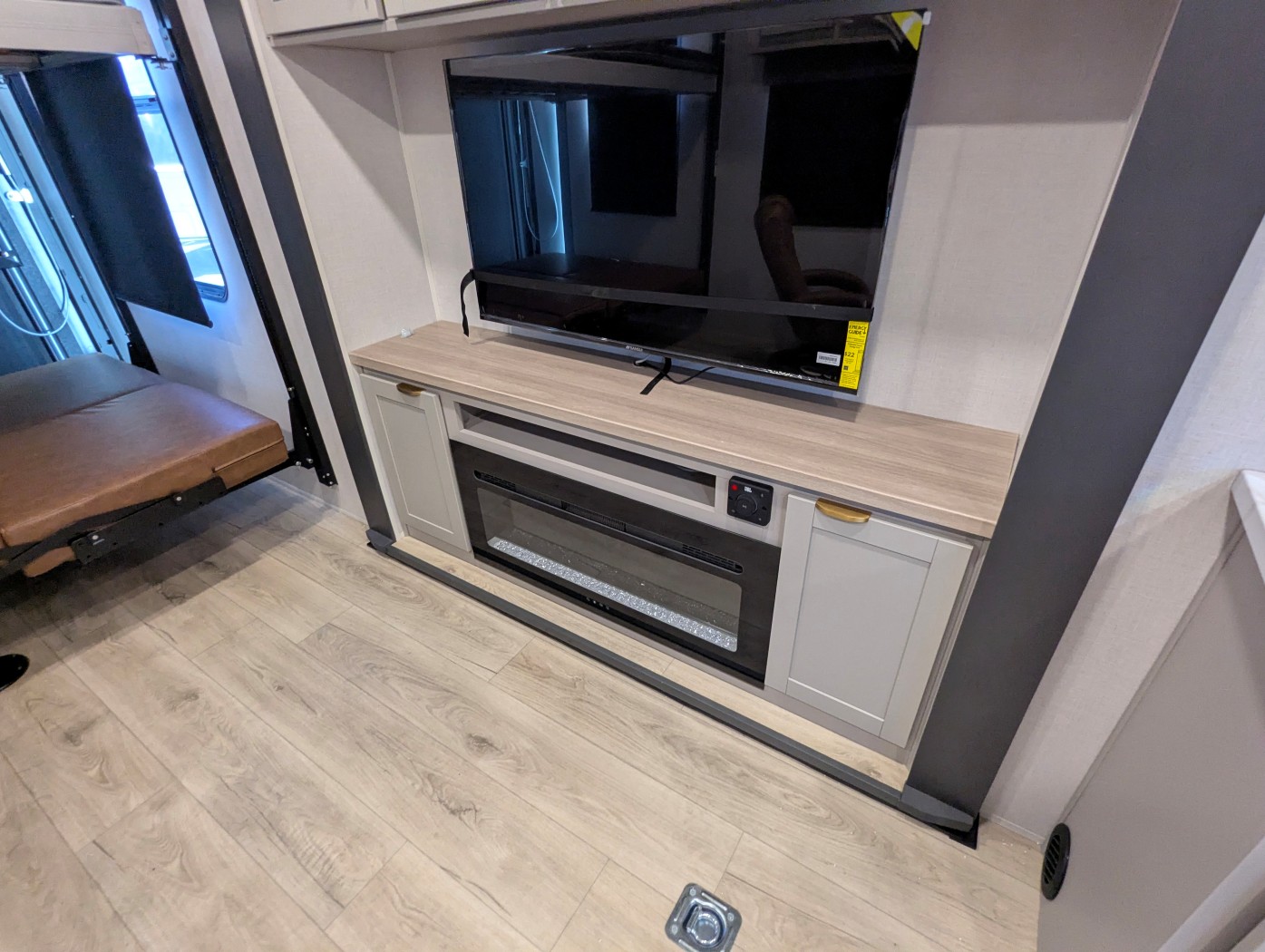 2027 Forest River Stealth 3300 - Image 27