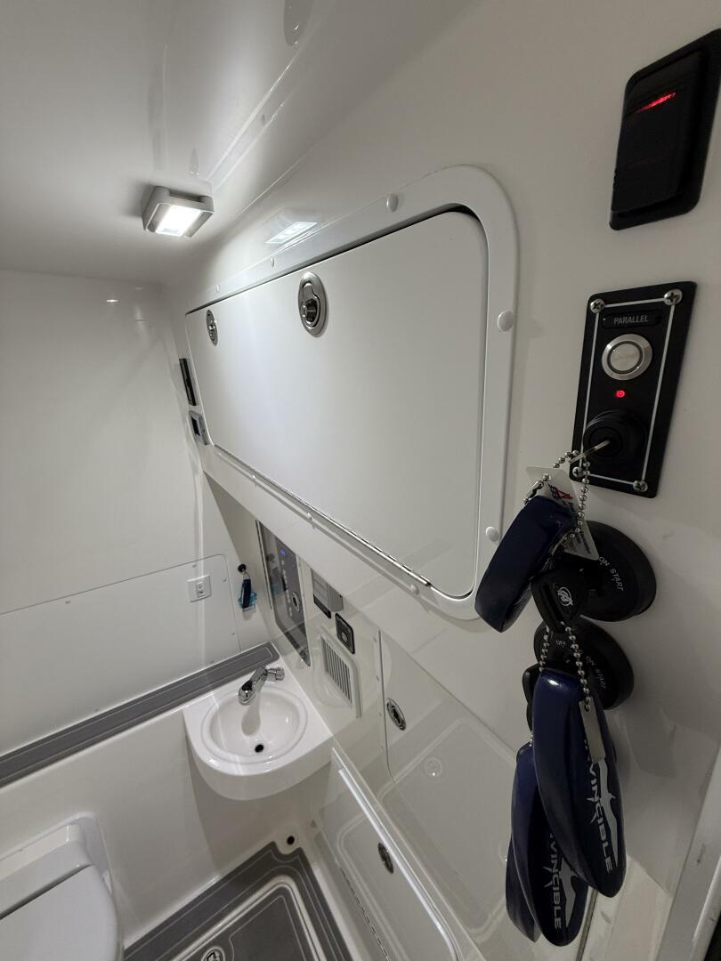 2022 Invincible 39 Open Fisherman - Image 18