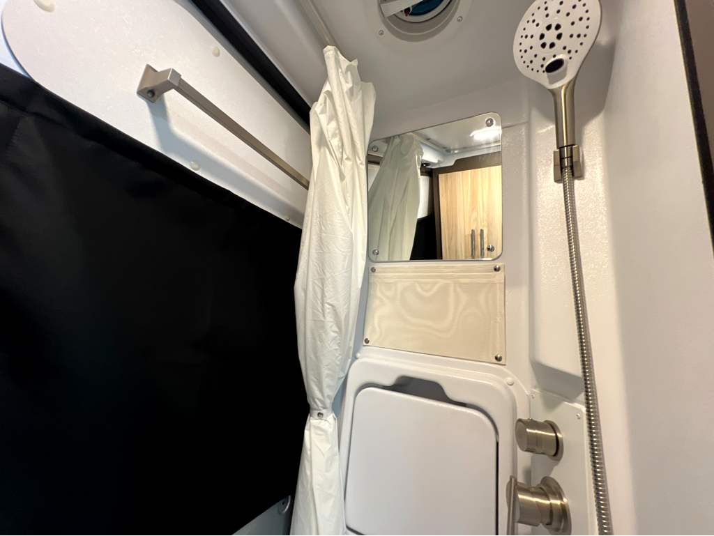 2027 ENTEGRA COACH ETHOS 20T - Image 17
